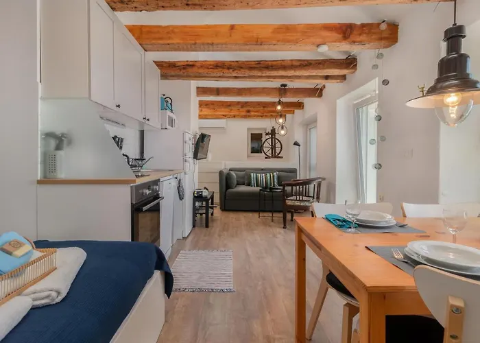 Beautiful In Appartement Novi Vinodolski
